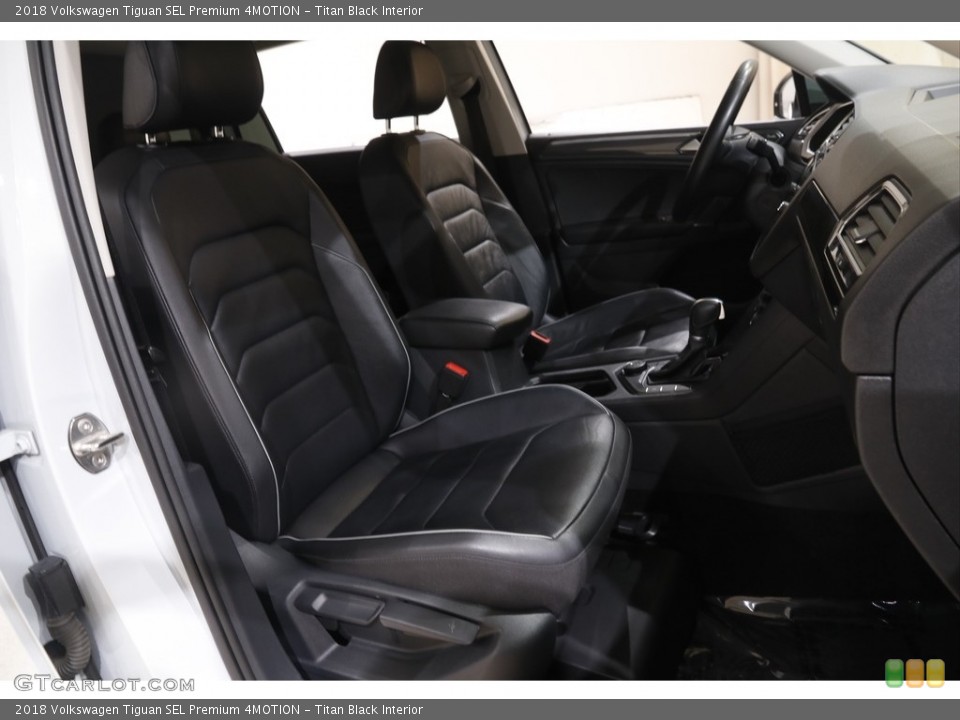 Titan Black Interior Front Seat for the 2018 Volkswagen Tiguan SEL Premium 4MOTION #143834311