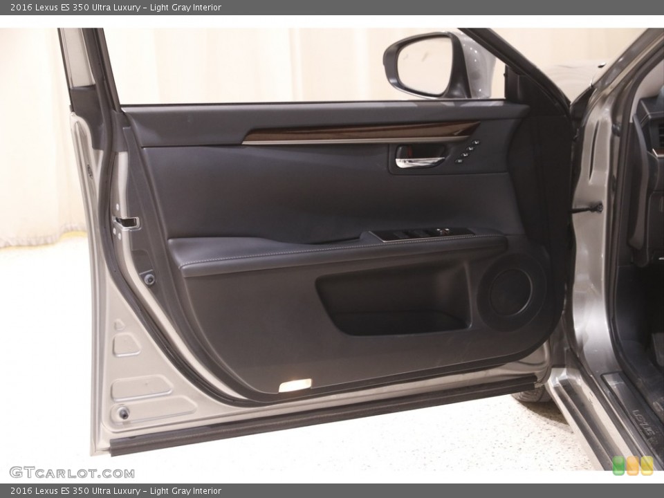 Light Gray Interior Door Panel for the 2016 Lexus ES 350 Ultra Luxury #143866161