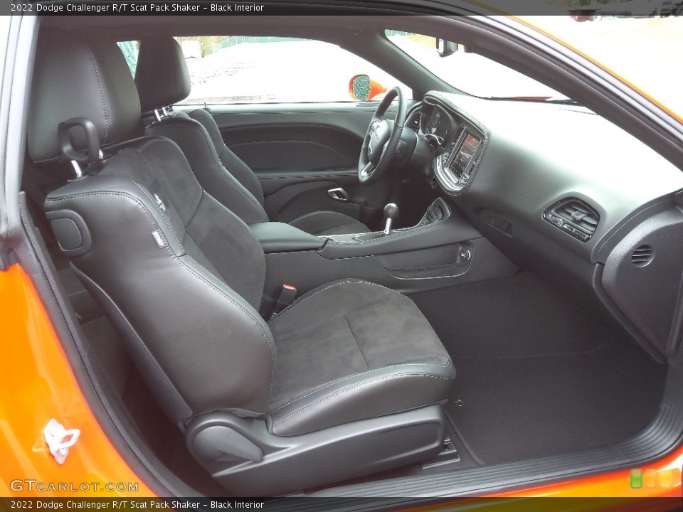 Black Interior Photo for the 2022 Dodge Challenger R/T Scat Pack Shaker #143874857