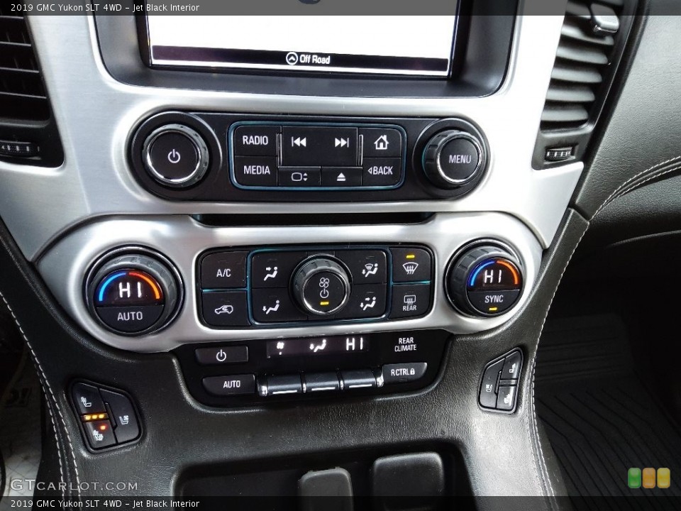 Jet Black Interior Controls for the 2019 GMC Yukon SLT 4WD #143885019