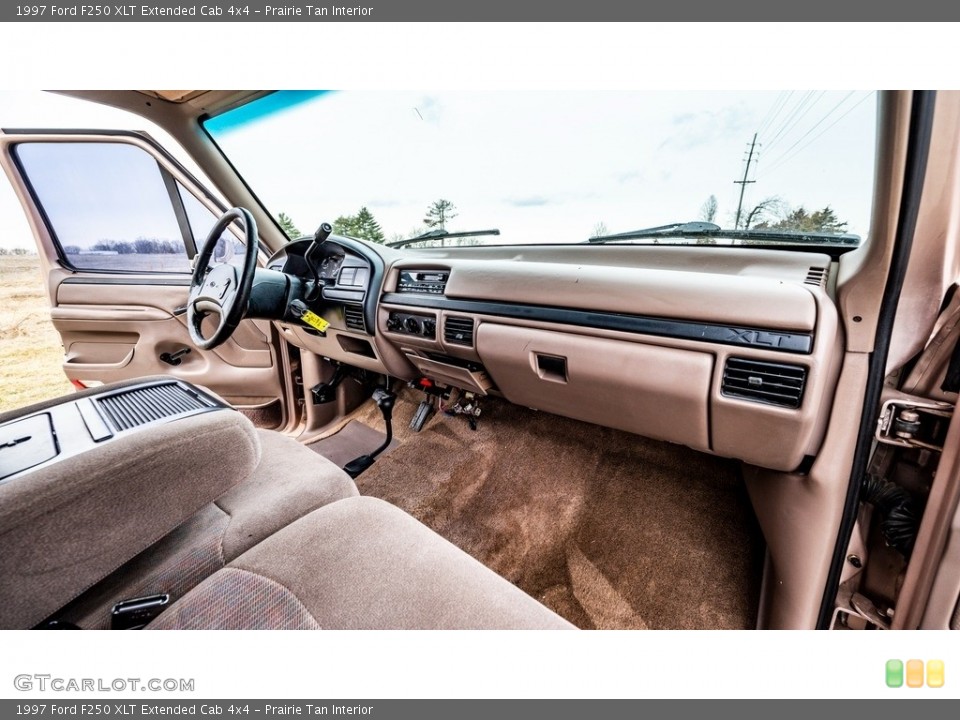 Prairie Tan Interior Dashboard for the 1997 Ford F250 XLT Extended Cab 4x4 #143903265