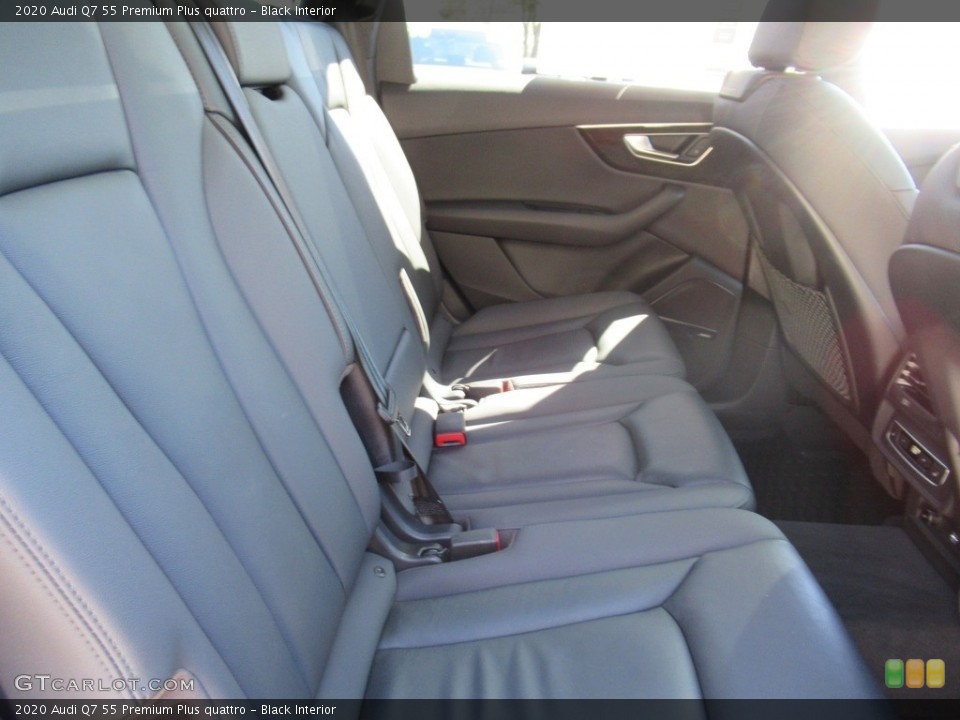 Black Interior Rear Seat for the 2020 Audi Q7 55 Premium Plus quattro #143905959