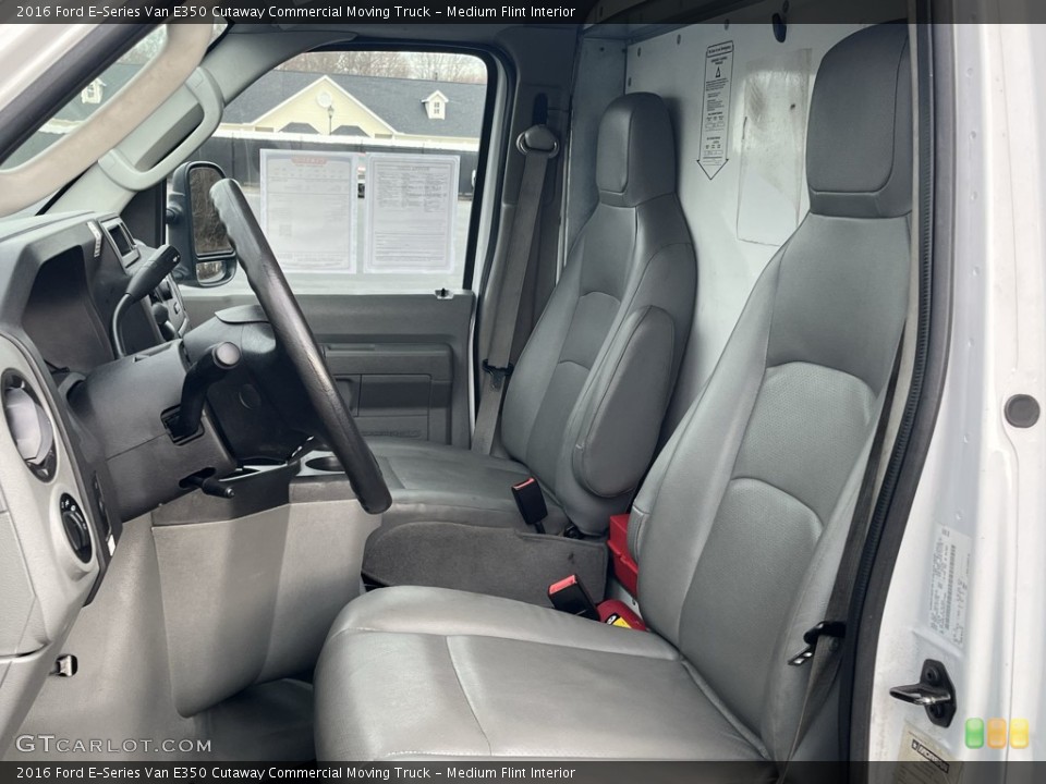 Medium Flint Interior Photo for the 2016 Ford E-Series Van E350 Cutaway Commercial Moving Truck #143923523