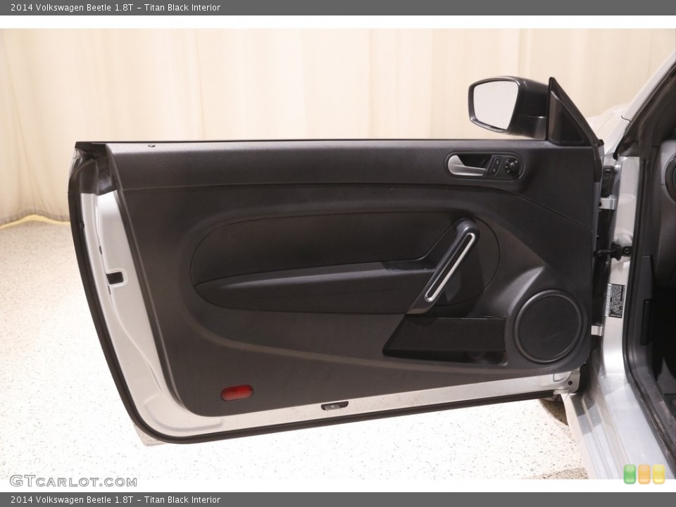 Titan Black Interior Door Panel for the 2014 Volkswagen Beetle 1.8T #143924369