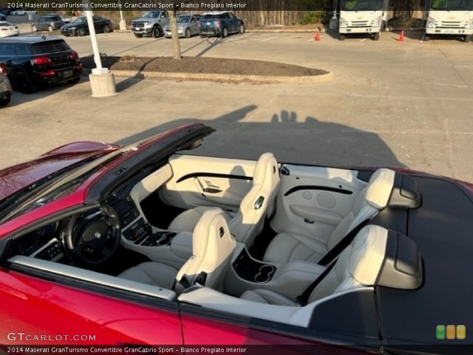 Bianco Pregiato 2014 Maserati GranTurismo Convertible Interiors