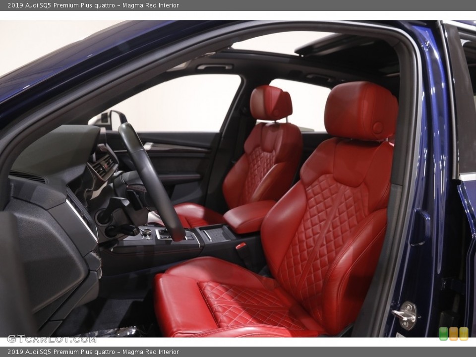 Magma Red Interior Photo for the 2019 Audi SQ5 Premium Plus quattro #143953316