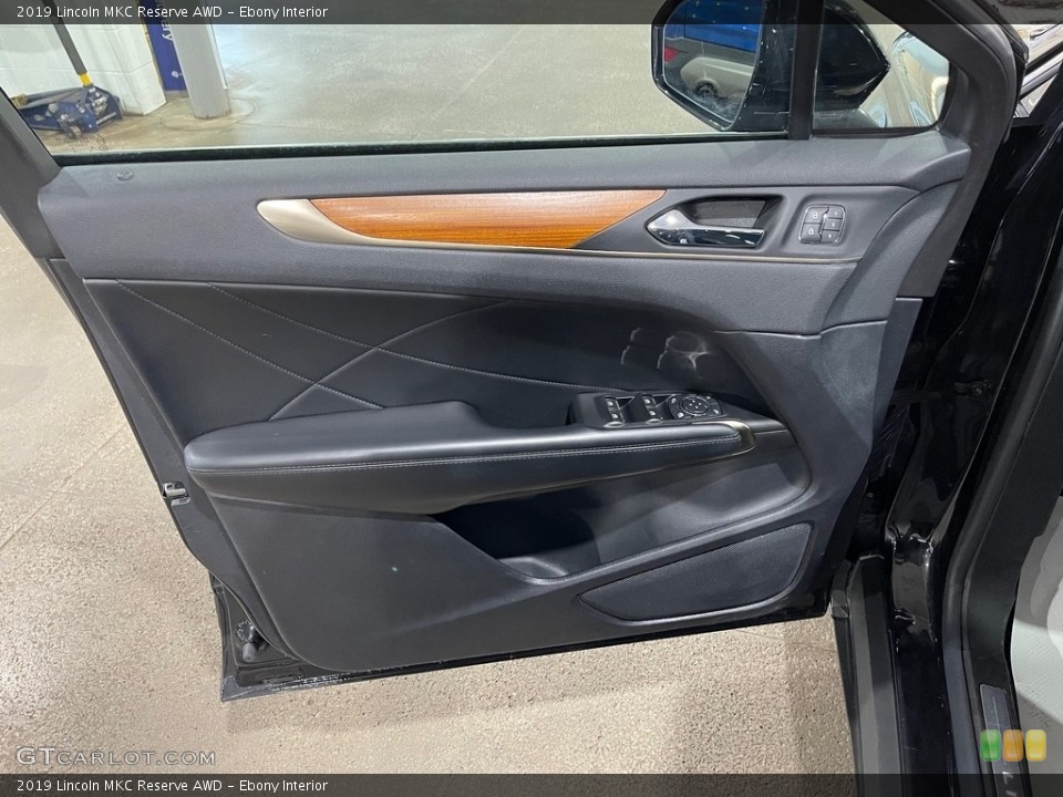 Ebony Interior Door Panel for the 2019 Lincoln MKC Reserve AWD #143954601
