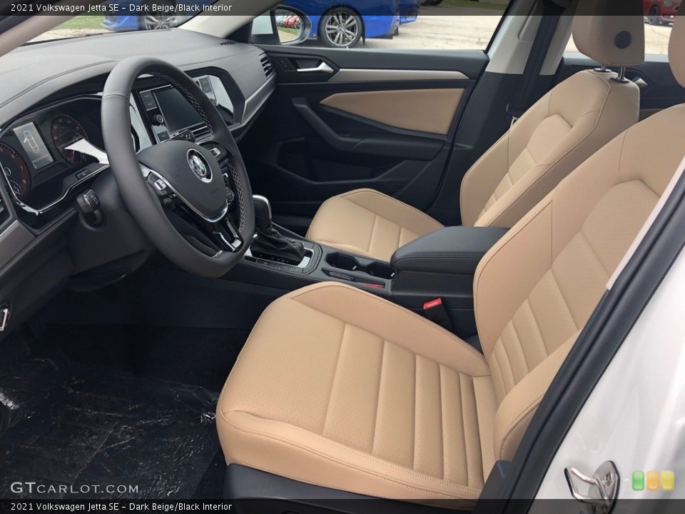 Dark Beige/Black Interior Photo for the 2021 Volkswagen Jetta SE #143962064