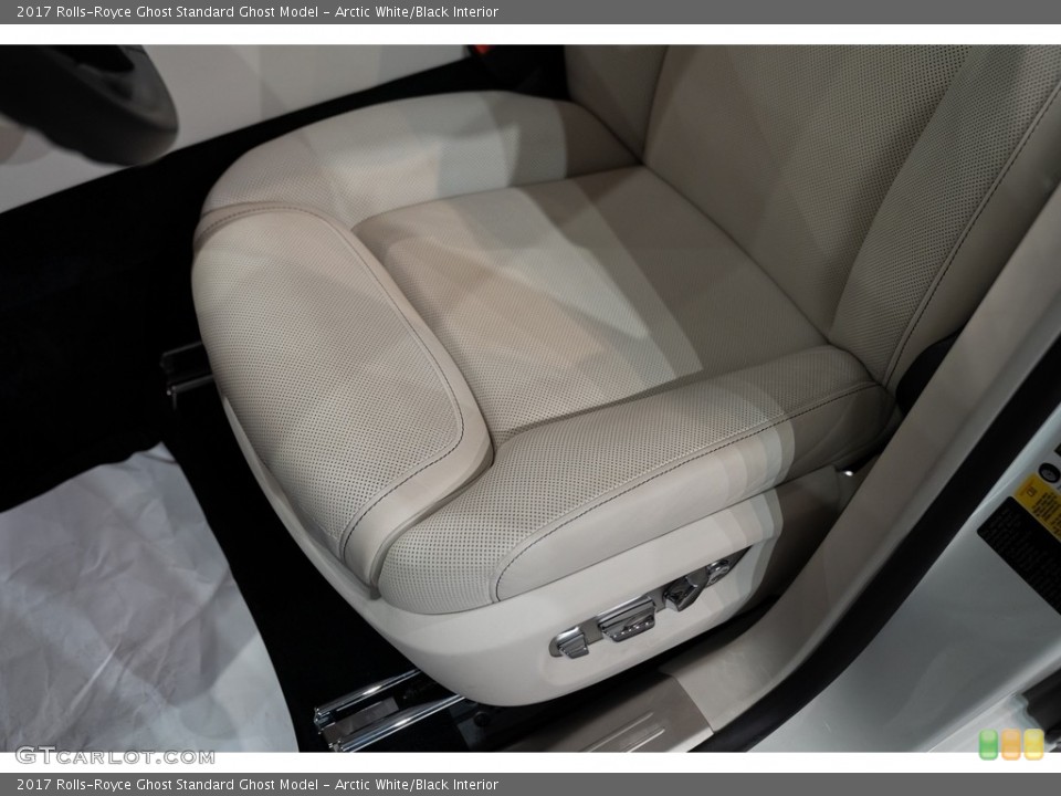 Arctic White/Black Interior Front Seat for the 2017 Rolls-Royce Ghost  #143962502
