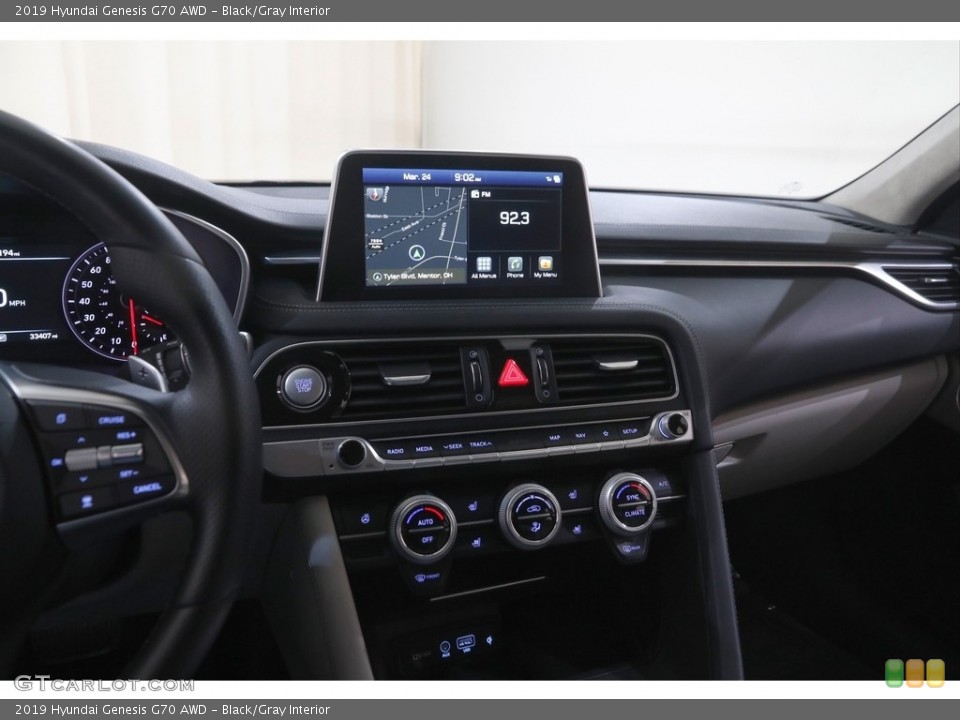 Black/Gray Interior Controls for the 2019 Hyundai Genesis G70 AWD #143967026