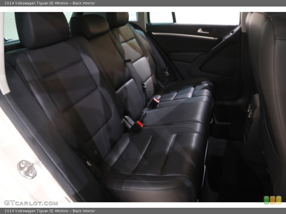 Black Interior Rear Seat for the 2014 Volkswagen Tiguan SE 4Motion #143996720