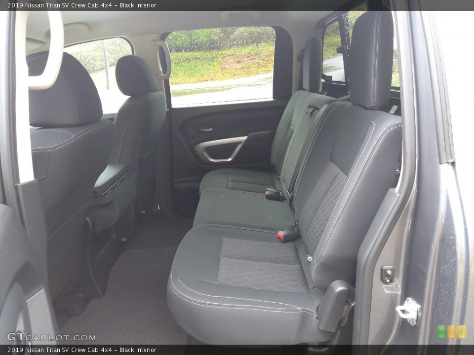 Black Interior Rear Seat for the 2019 Nissan Titan SV Crew Cab 4x4 #144006060