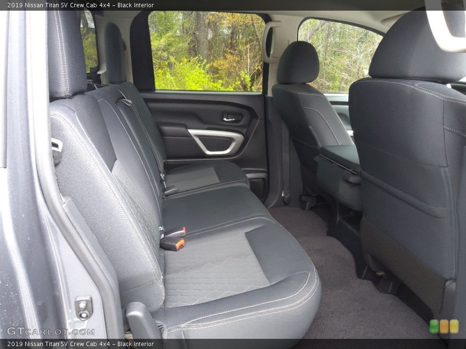 Black Interior Rear Seat for the 2019 Nissan Titan SV Crew Cab 4x4 #144006069