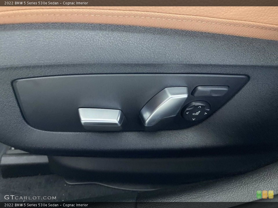Cognac Interior Controls for the 2022 BMW 5 Series 530e Sedan #144008175