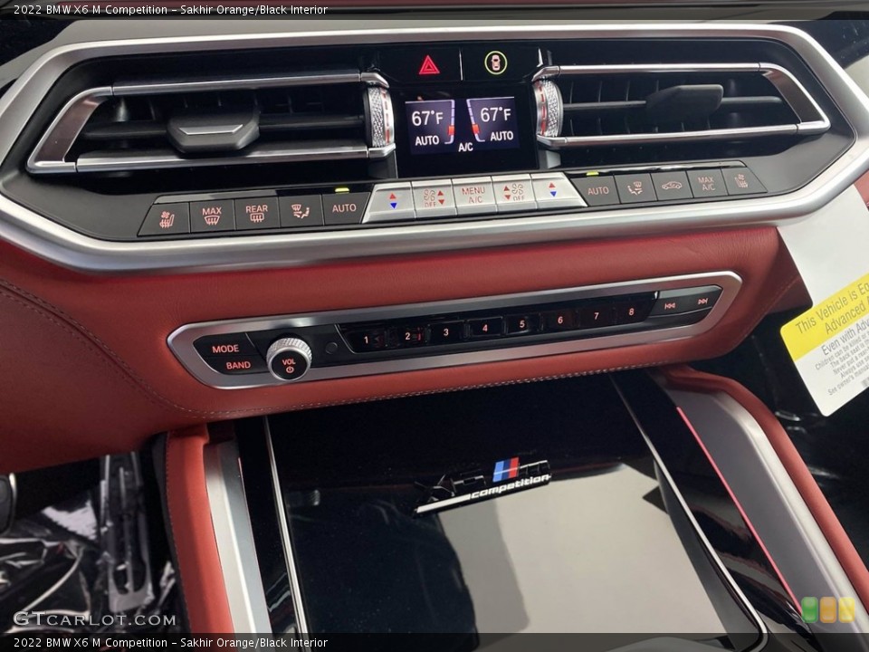 Sakhir Orange/Black Interior Controls for the 2022 BMW X6 M Competition #144009993