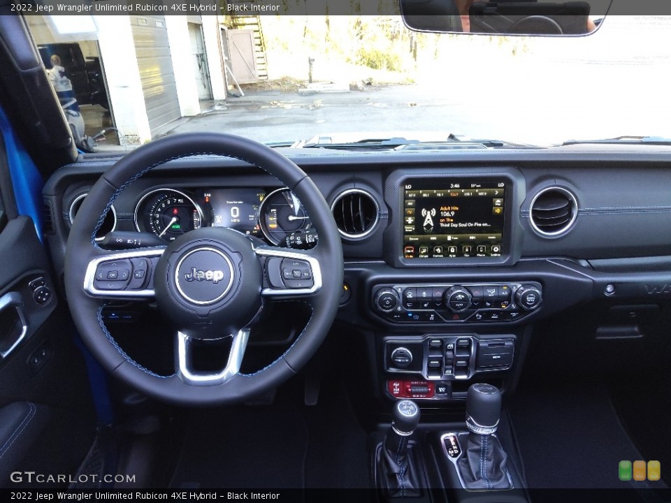 Black Interior Dashboard for the 2022 Jeep Wrangler Unlimited Rubicon 4XE Hybrid #144010422