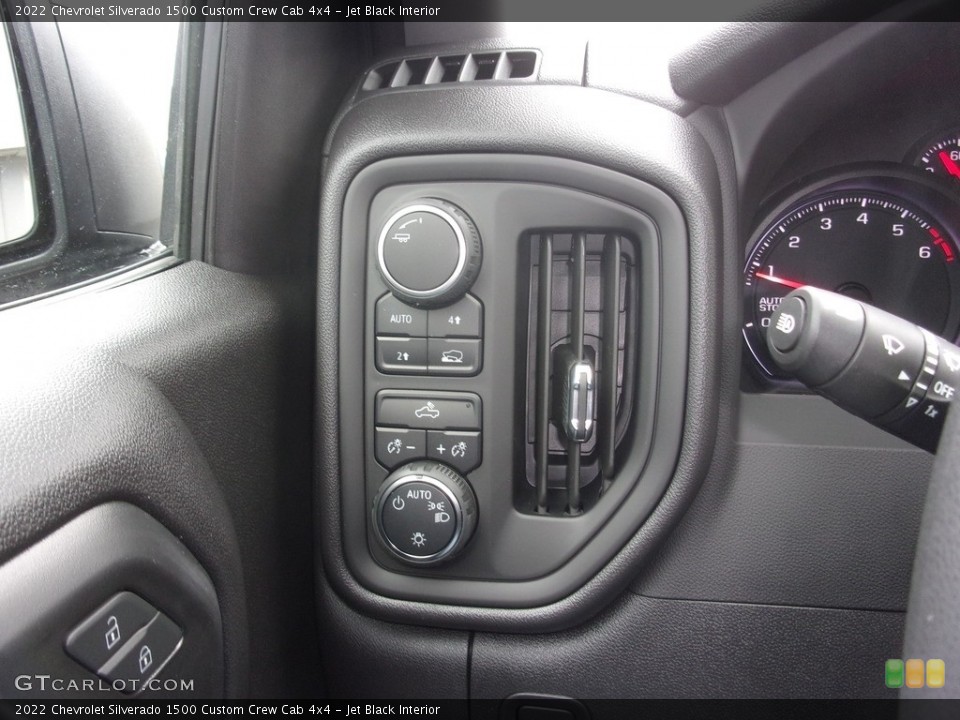 Jet Black Interior Controls for the 2022 Chevrolet Silverado 1500 Custom Crew Cab 4x4 #144013335