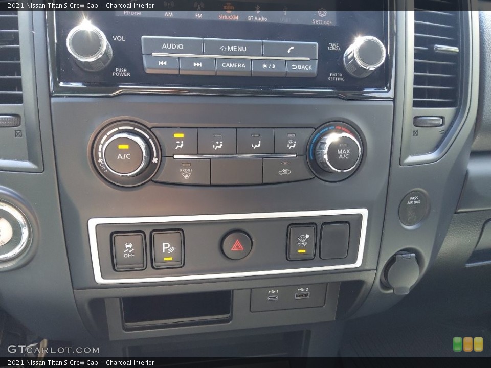 Charcoal Interior Controls for the 2021 Nissan Titan S Crew Cab #144015797