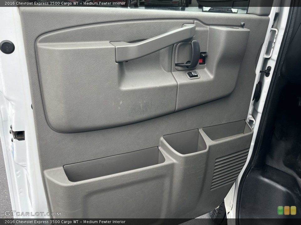 Medium Pewter Interior Door Panel for the 2016 Chevrolet Express 3500 Cargo WT #144016532