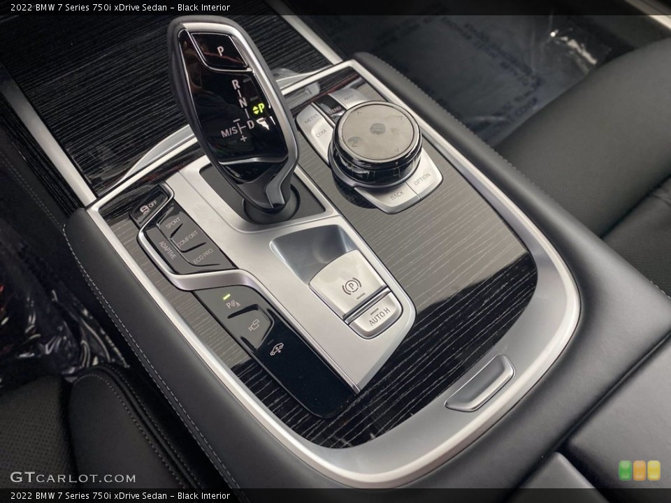 Black Interior Transmission for the 2022 BMW 7 Series 750i xDrive Sedan #144020053