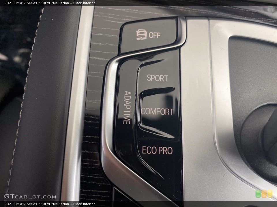 Black Interior Controls for the 2022 BMW 7 Series 750i xDrive Sedan #144020080