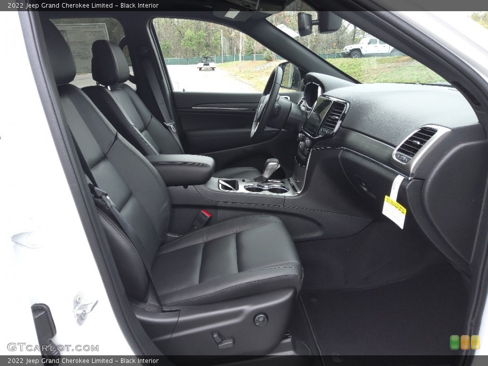 Black Interior Photo for the 2022 Jeep Grand Cherokee Limited #144030590