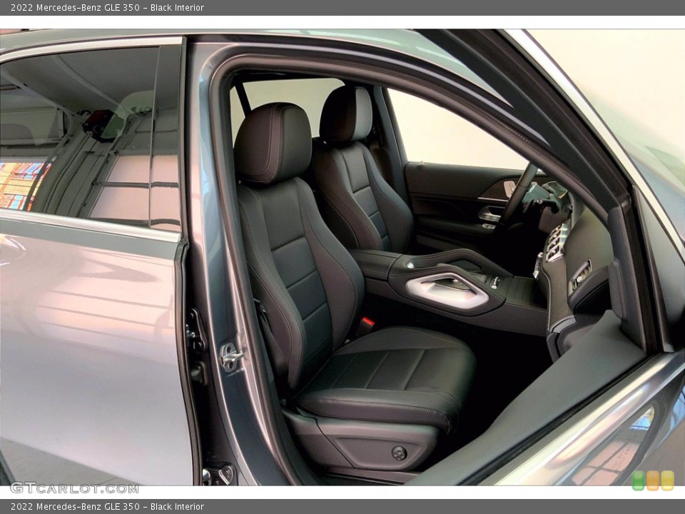 Black Interior Photo for the 2022 Mercedes-Benz GLE 350 #144040018