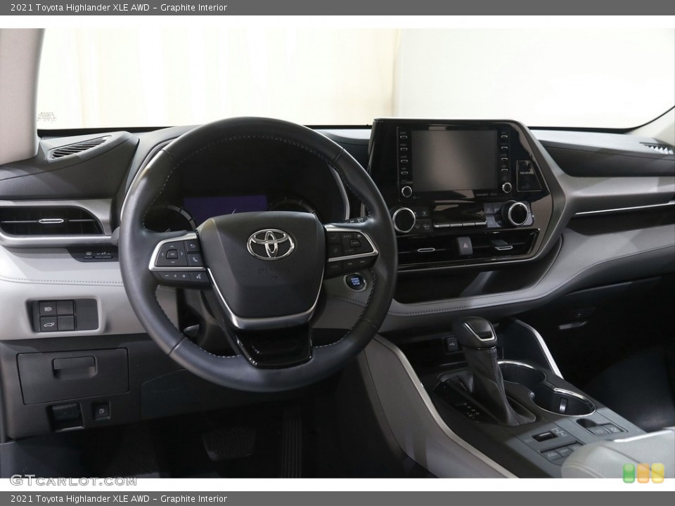Graphite Interior Dashboard for the 2021 Toyota Highlander XLE AWD #144043309
