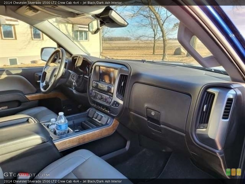Jet Black/Dark Ash Interior Dashboard for the 2014 Chevrolet Silverado 1500 LTZ Crew Cab 4x4 #144064830