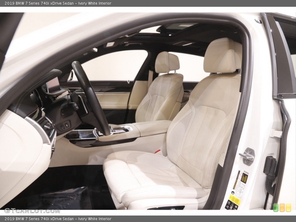 Ivory White Interior Front Seat for the 2019 BMW 7 Series 740i xDrive Sedan #144065700