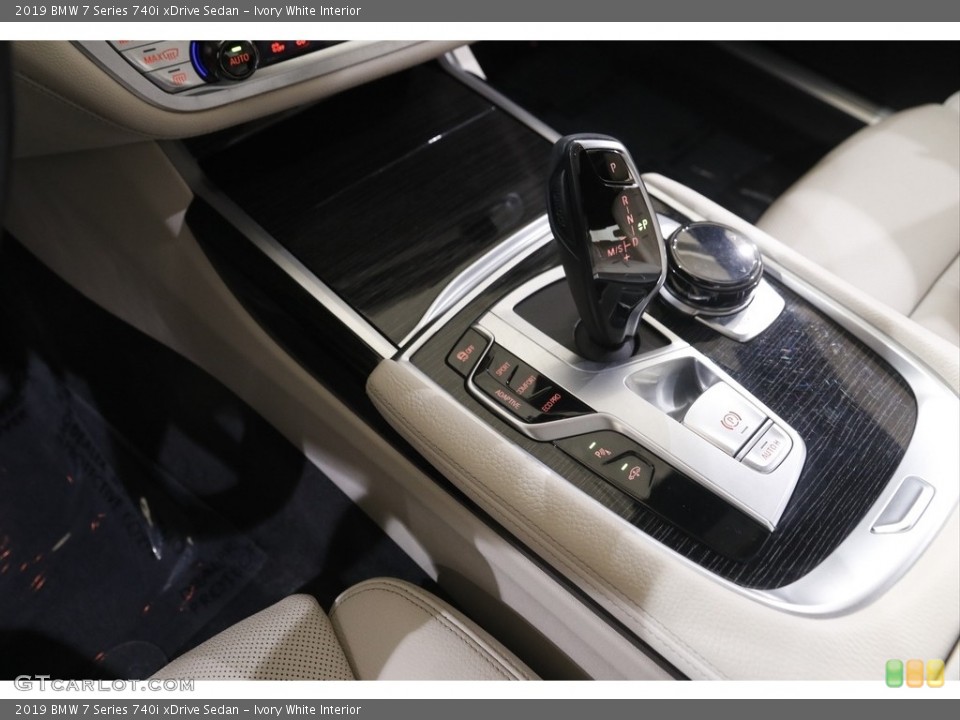 Ivory White Interior Transmission for the 2019 BMW 7 Series 740i xDrive Sedan #144065847