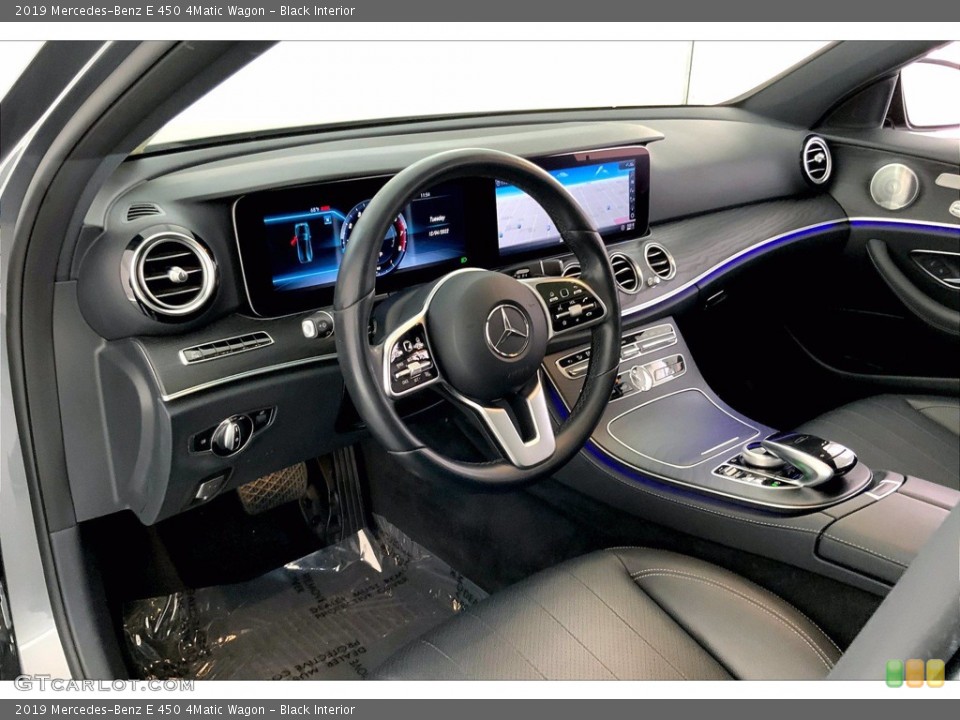 Black Interior Photo for the 2019 Mercedes-Benz E 450 4Matic Wagon #144079391