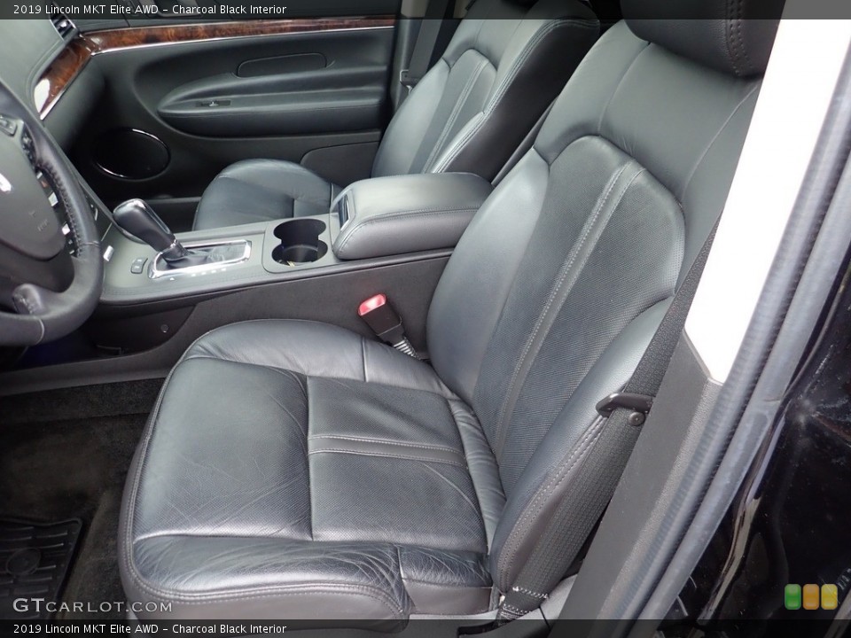 Charcoal Black 2019 Lincoln MKT Interiors