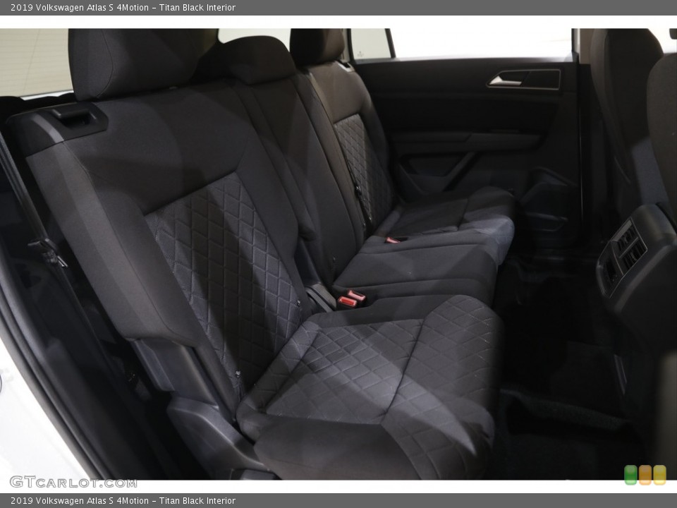 Titan Black Interior Rear Seat for the 2019 Volkswagen Atlas S 4Motion #144117055