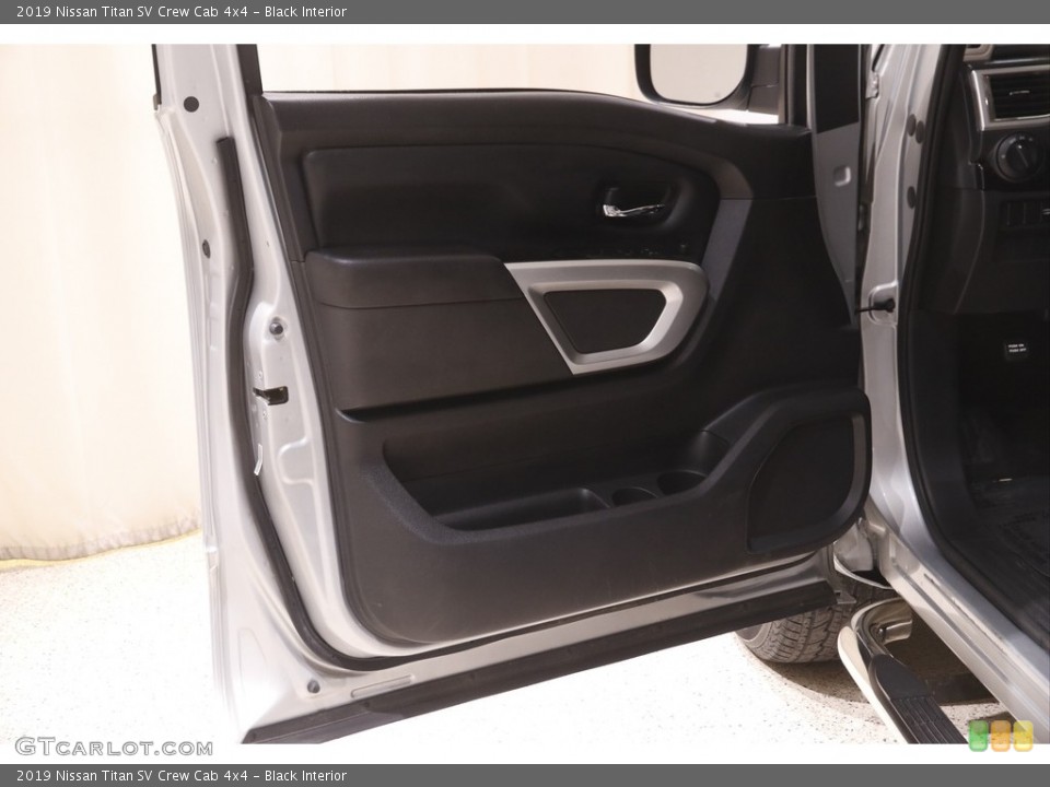 Black Interior Door Panel for the 2019 Nissan Titan SV Crew Cab 4x4 #144119440