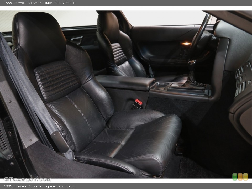 Black Interior Front Seat for the 1995 Chevrolet Corvette Coupe #144126380