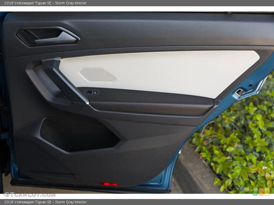 Storm Gray Interior Door Panel for the 2018 Volkswagen Tiguan SE #144127361