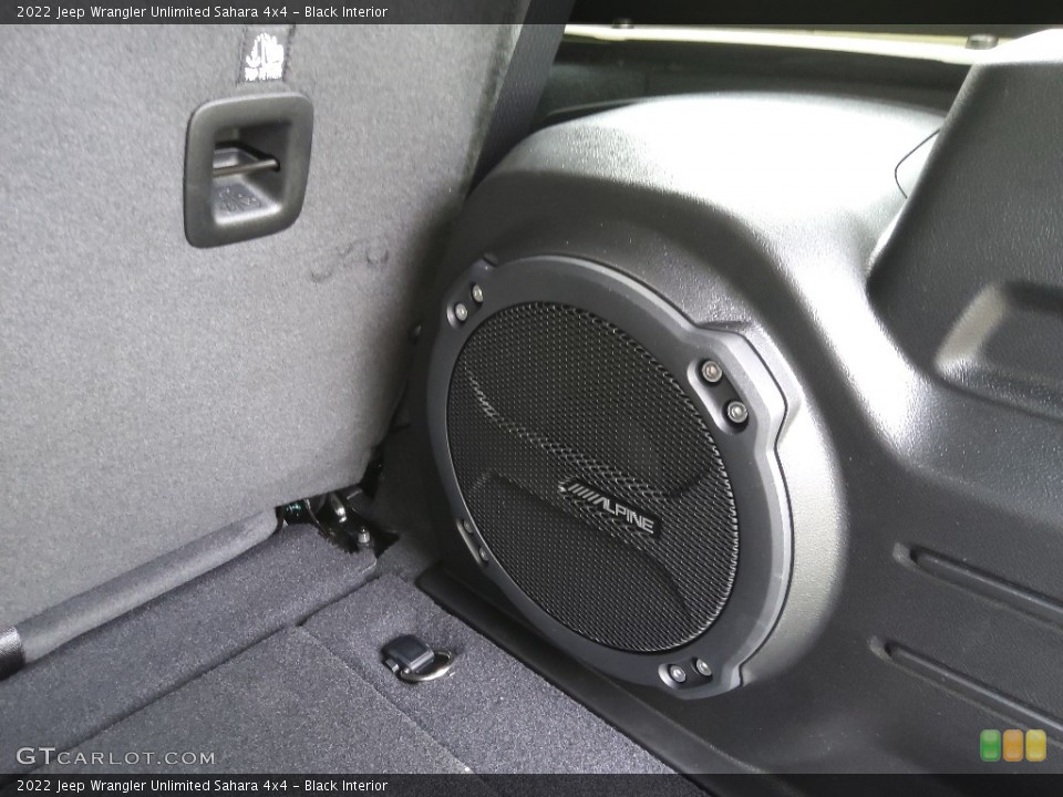 Black Interior Audio System for the 2022 Jeep Wrangler Unlimited Sahara 4x4 #144127679