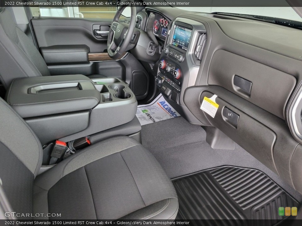 Gideon/­Very Dark Atmosphere Interior Dashboard for the 2022 Chevrolet Silverado 1500 Limited RST Crew Cab 4x4 #144145524