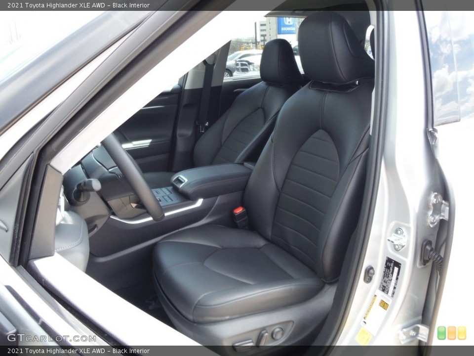 Black 2021 Toyota Highlander Interiors