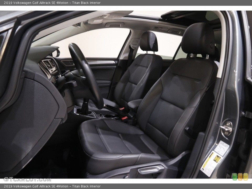 Titan Black 2019 Volkswagen Golf Alltrack Interiors