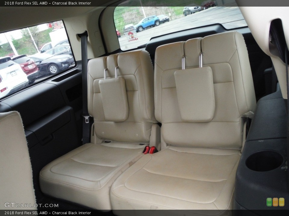 Charcoal Black Interior Rear Seat for the 2018 Ford Flex SEL AWD #144162953