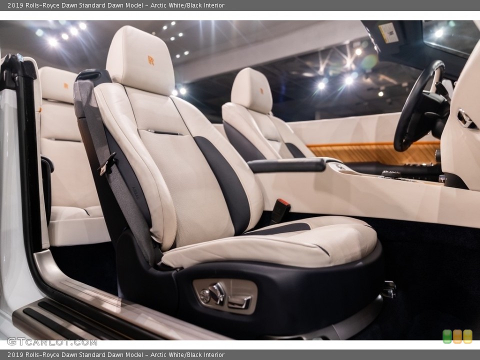 Arctic White/Black Interior Front Seat for the 2019 Rolls-Royce Dawn  #144192135