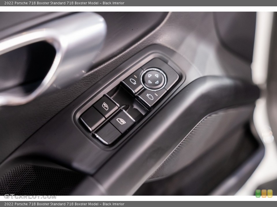 Black Interior Controls for the 2022 Porsche 718 Boxster  #144193950