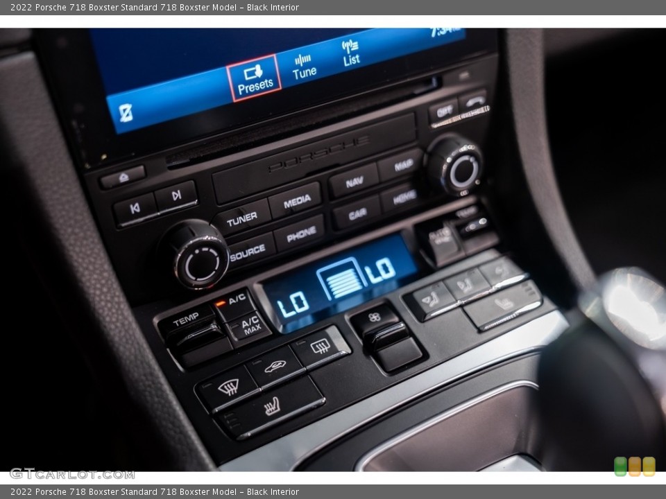 Black Interior Controls for the 2022 Porsche 718 Boxster  #144194052