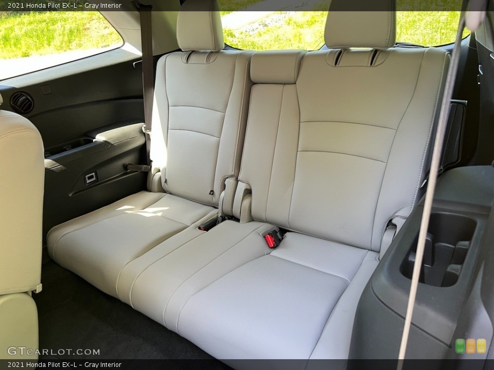 Gray Interior Rear Seat for the 2021 Honda Pilot EX-L #144201003