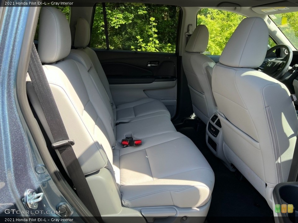 Gray Interior Rear Seat for the 2021 Honda Pilot EX-L #144201078