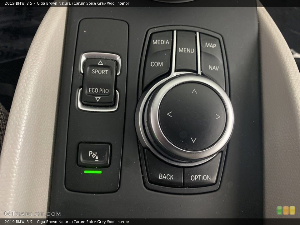 Giga Brown Natural/Carum Spice Grey Wool Interior Controls for the 2019 BMW i3 S #144201927