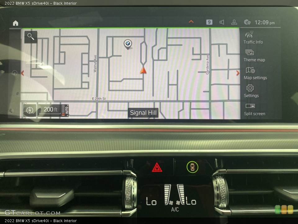 Black Interior Navigation for the 2022 BMW X5 sDrive40i #144205377