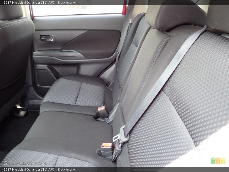 Black Interior Rear Seat for the 2017 Mitsubishi Outlander SE S-AWC #144207306